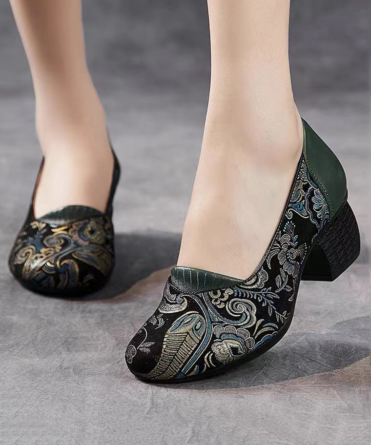 peopleterritory 2024 New Retro Green Embossed Chunky Heels CZ1003