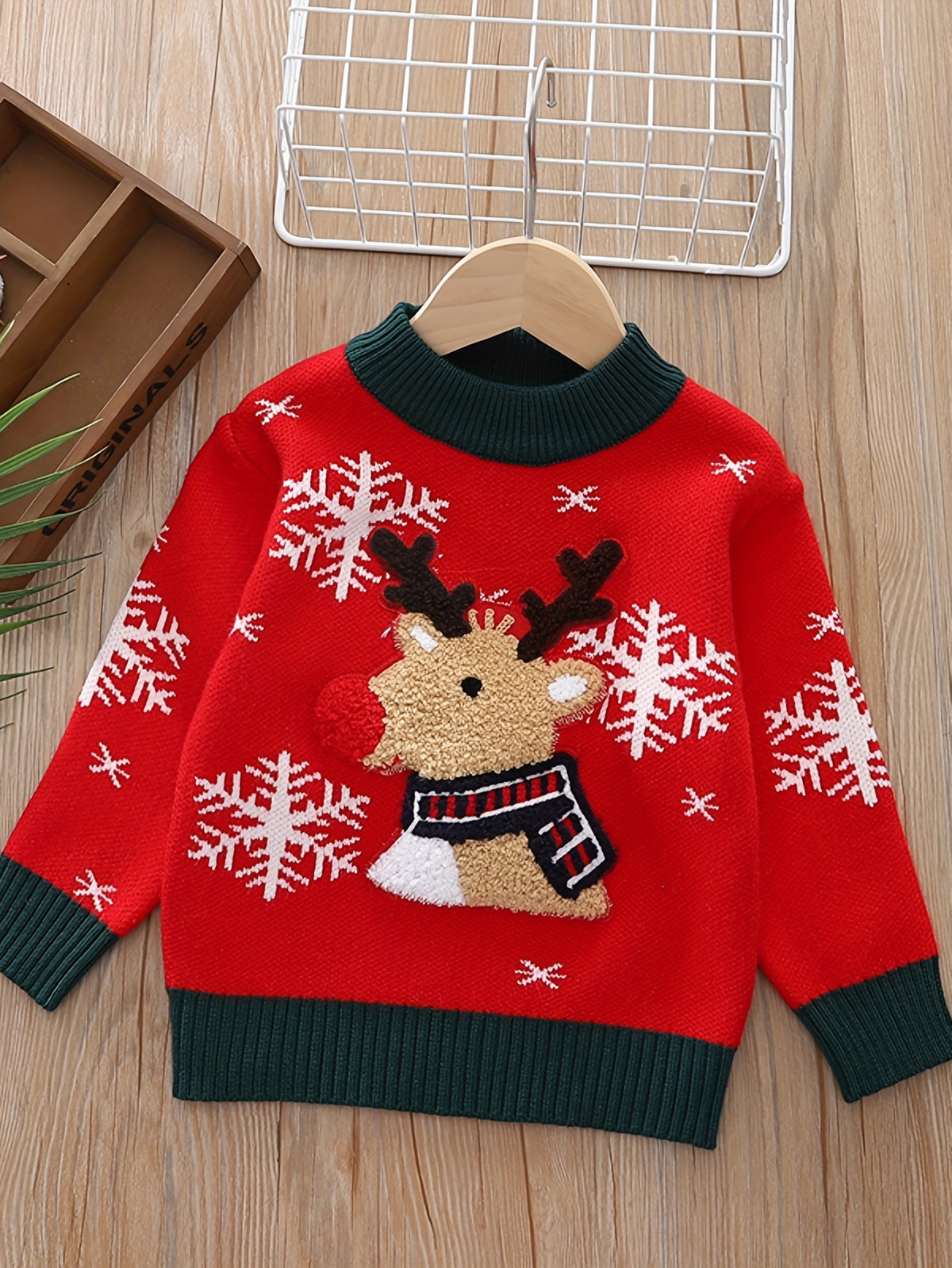 Festive Kids' Reindeer Pullover Sweater - Soft Acrylic Blend Knit Fabric, Regular Fit Crew Neck Long Sleeve Jumper for Children with Medium Stretch, Ideal for Fall/Winter Holiday Collection