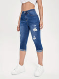 Chic Ripped High-Rise Capri Jeans - Women's Stretchy Denim with Rolled Hem, Whiskering Detail & Convenient Slash Pockets for Casual Wear