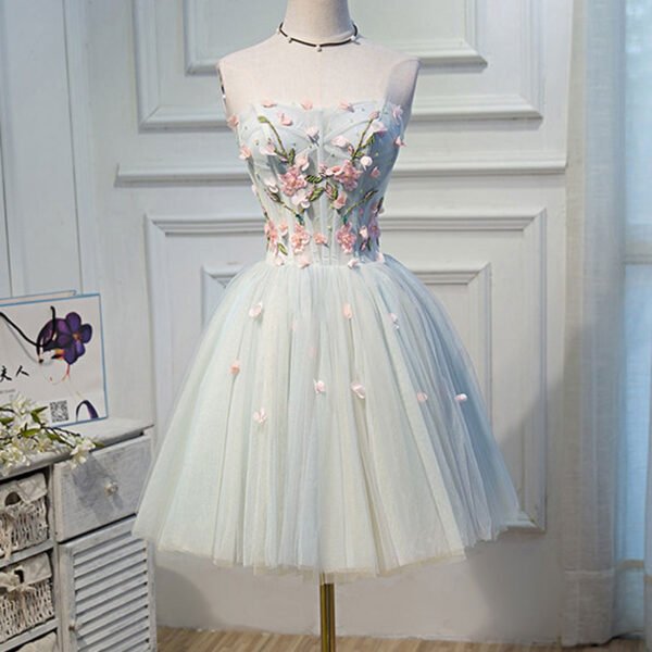 Cute Tulle Short Lace Applique Short Prom Dress. Tulle Puffy Homecoming Dress
