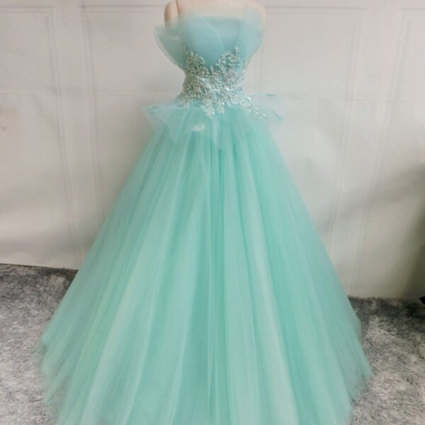 Green  A-Line Tulle Lace Long Prom Dress. Green Sweet 16 Dress